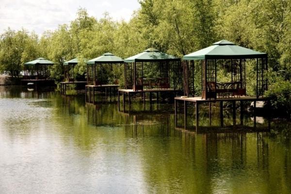 Marco Polo Hotel Ulʼyanovka Buitenkant foto