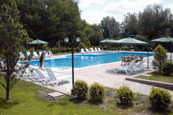 Marco Polo Hotel Ulʼyanovka Buitenkant foto