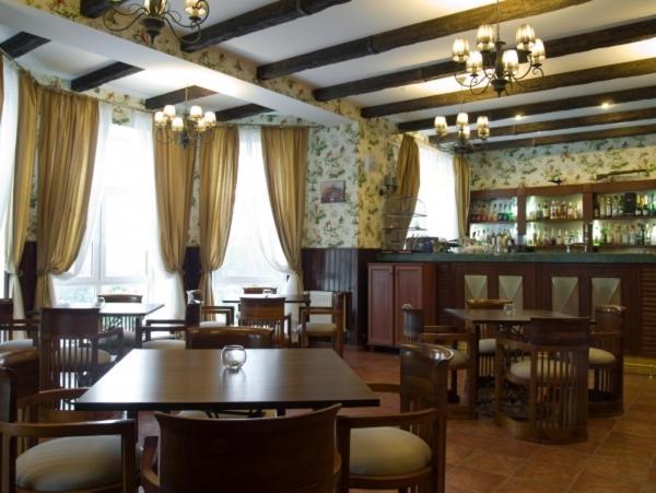 Marco Polo Hotel Ulʼyanovka Buitenkant foto
